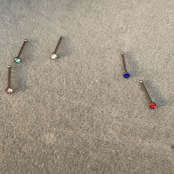 Nose Ring- 5 Nose Rings Nail Head,  stainless steel nwt - Picture 6 of 7